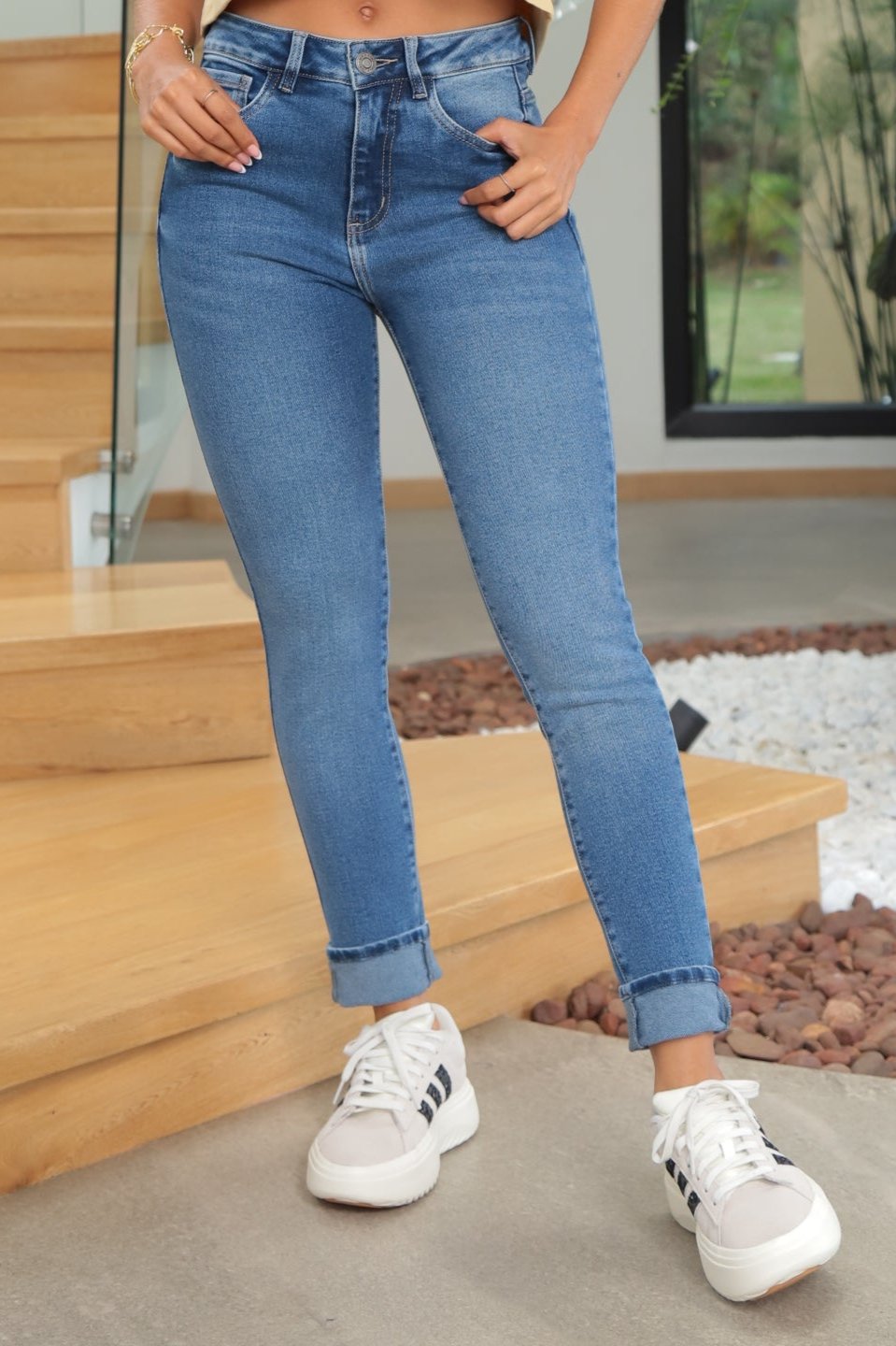 JEAN DAMA SKINNY TIRO ALTO REF 9794